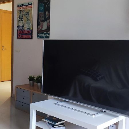 Apartamento Dos Habitaciones Exterior Y Bien Comunicado San Salvador de Poio エクステリア 写真